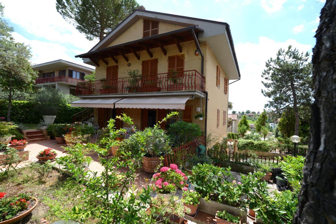 B&B Casa Cettina 마체라타 외부 사진